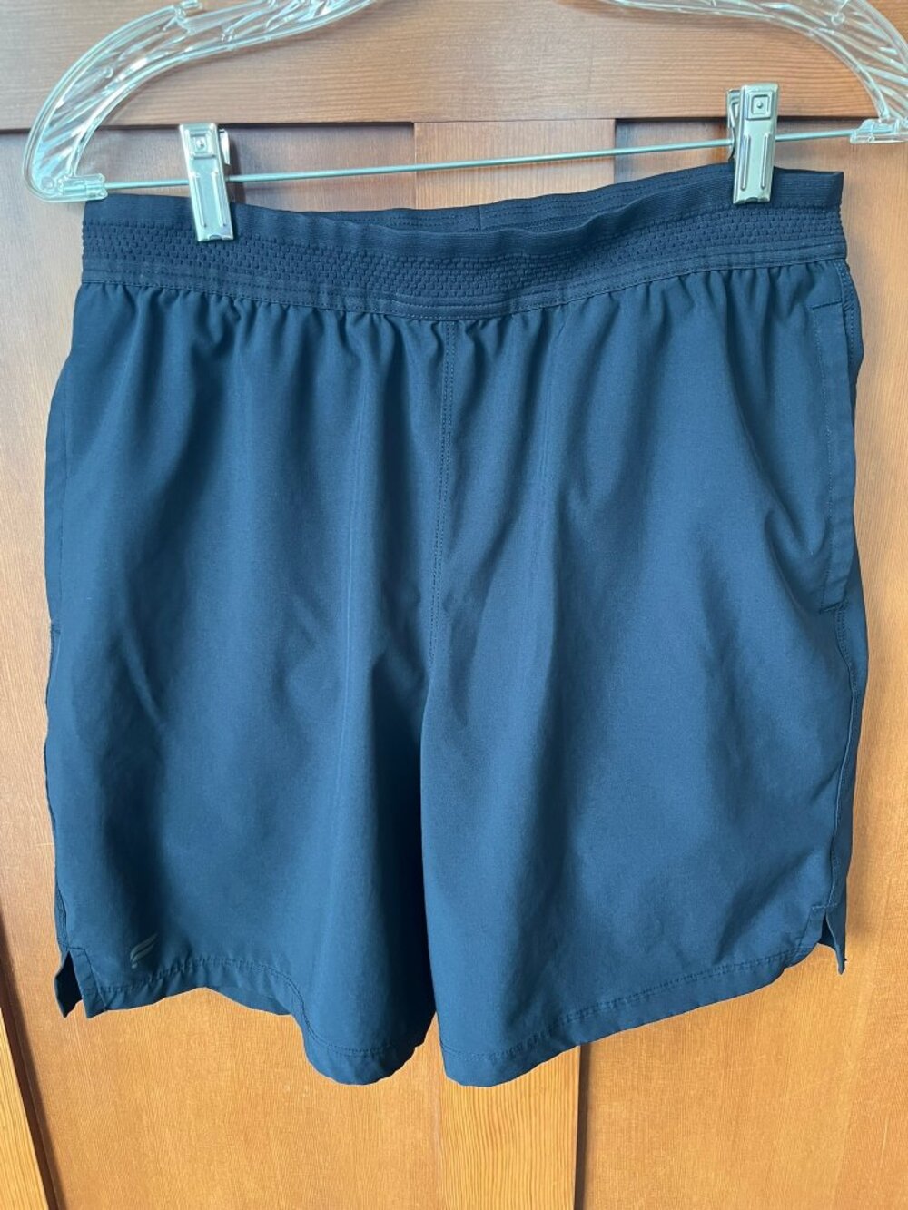 Fabletics Mens Quick Dry Shorts 7" Inseam Black Running Gym Workout-340